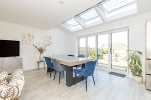 Kitchen- click for photo gallery